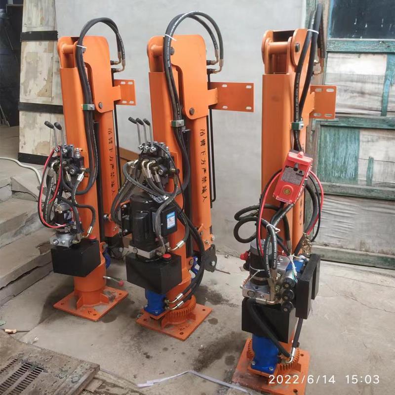 南川区重汽蓝牌随车吊 3.2吨 国六动力强 液压驱动 农用自卸起重机